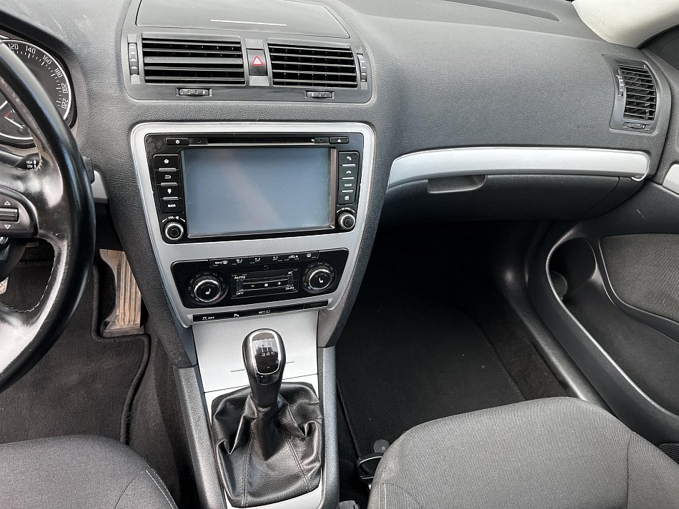 Škoda Octavia II 2.0 TDi Sport