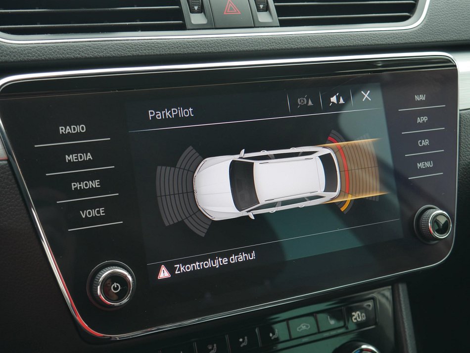 Škoda Superb III 2.0 TDi Ambition