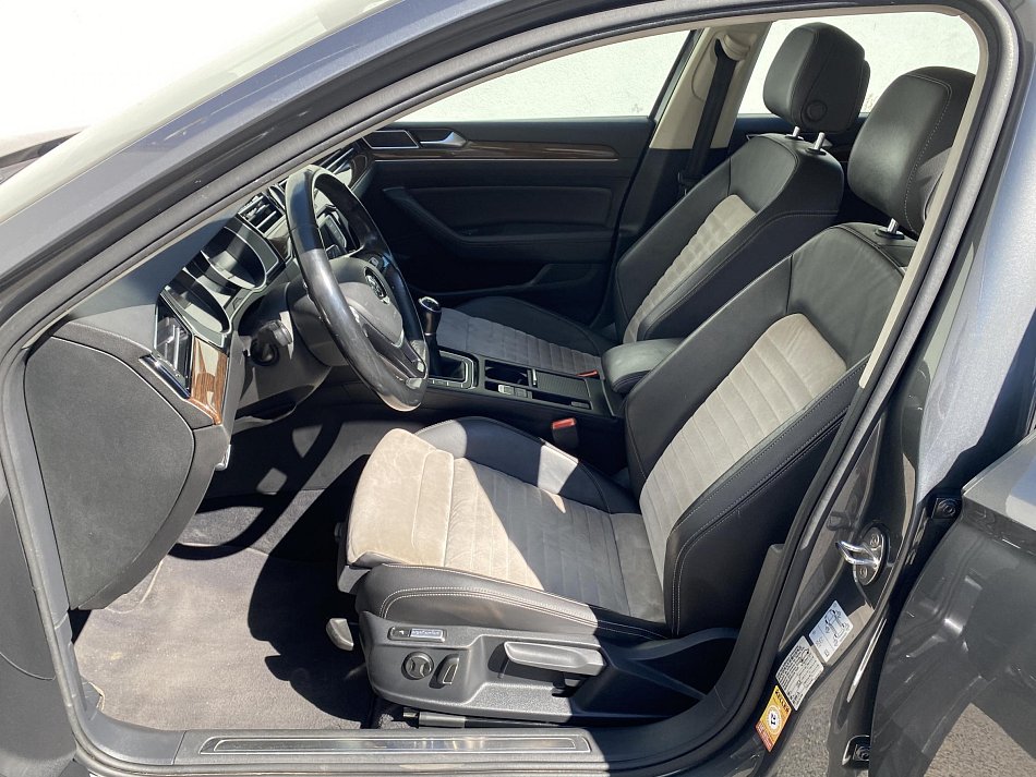 Volkswagen Passat 2.0 TDi Highline 4Motion