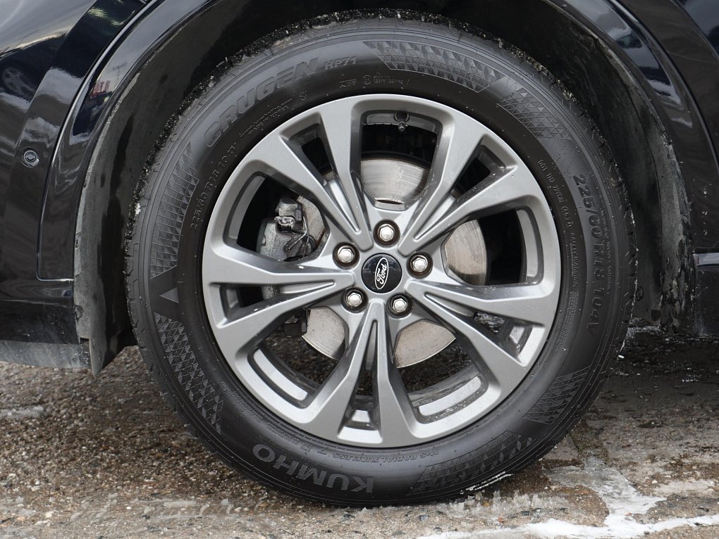 Ford Kuga 1.5 EB ST-Line