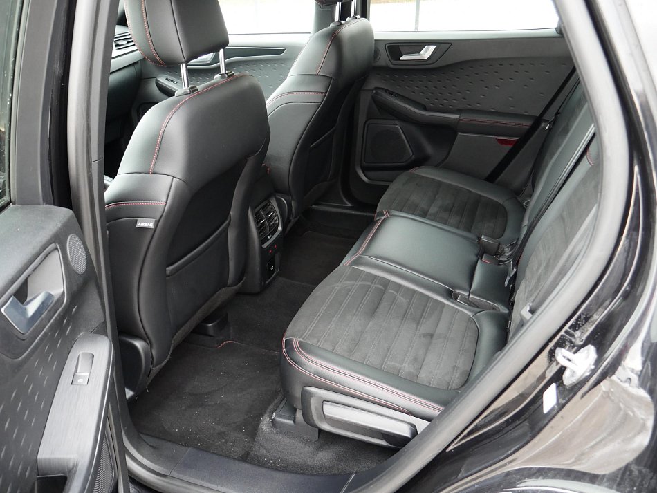 Ford Kuga 1.5 EB ST-Line