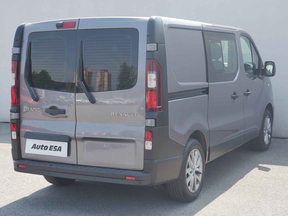 Renault Trafic 1.6dCi  6míst
