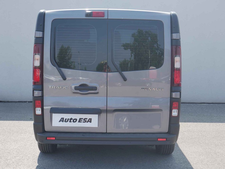 Renault Trafic 1.6dCi  6míst
