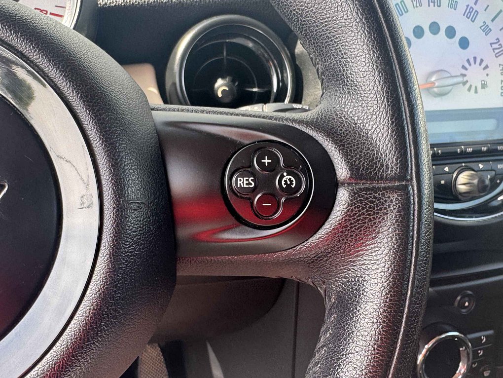 Mini Cooper 1.6i 