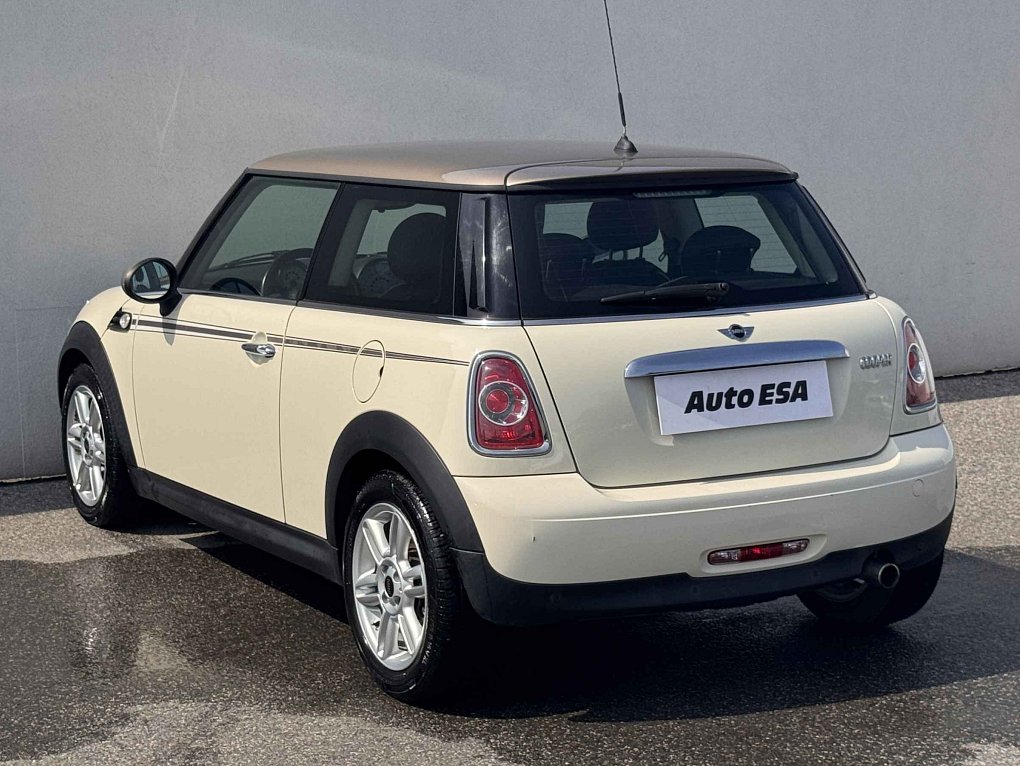 Mini Cooper 1.6i 