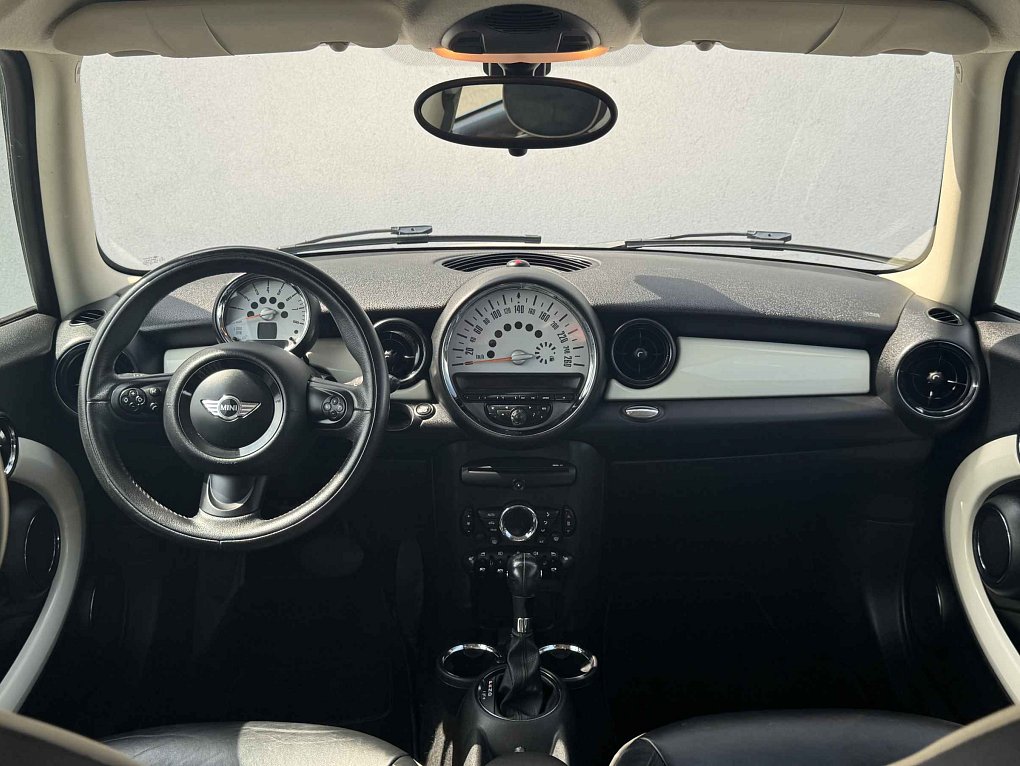 Mini Cooper 1.6i 