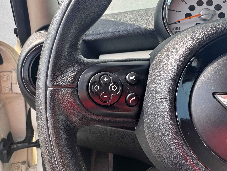 Mini Cooper 1.6i 