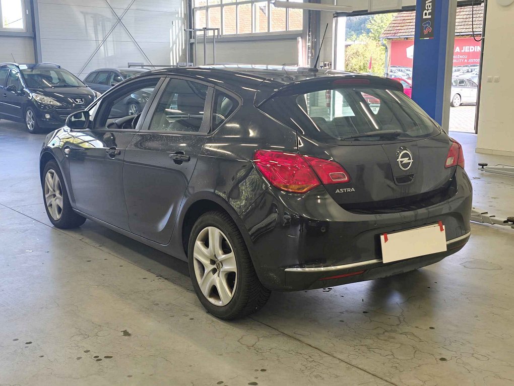 Opel Astra 1.4 16V 