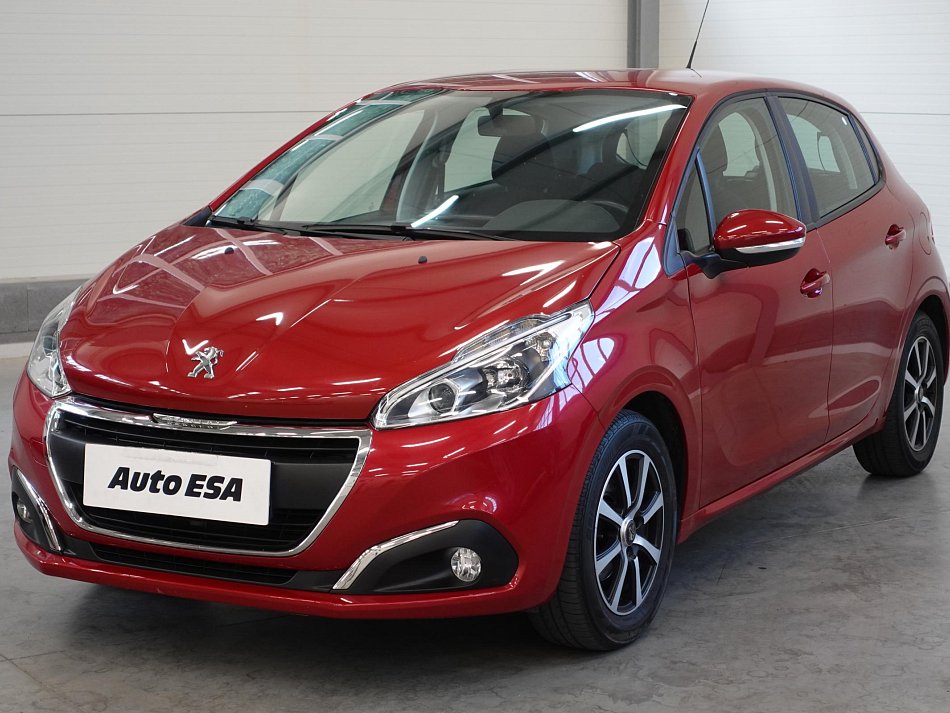 Peugeot 208 1.2 