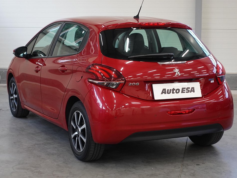Peugeot 208 1.2 