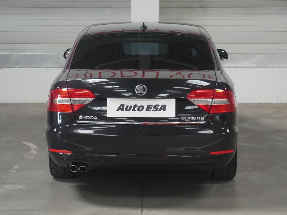 Škoda Superb II 2.0 TDi Style