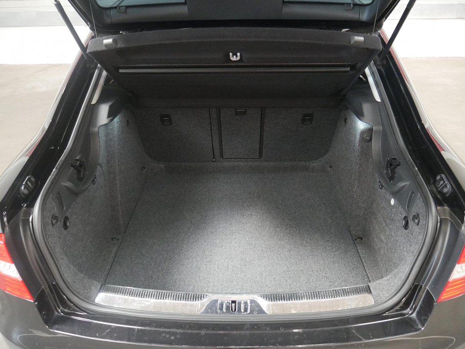 Škoda Superb II 2.0 TDi Style