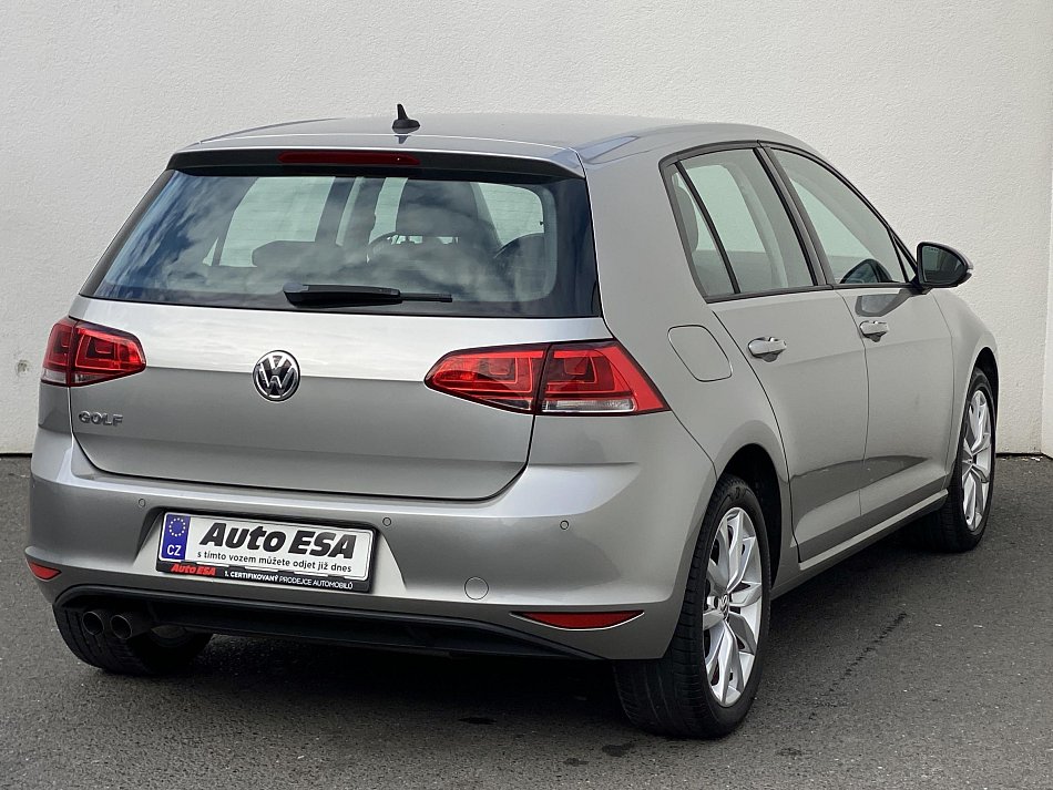 Volkswagen Golf 2.0 TDI Highline