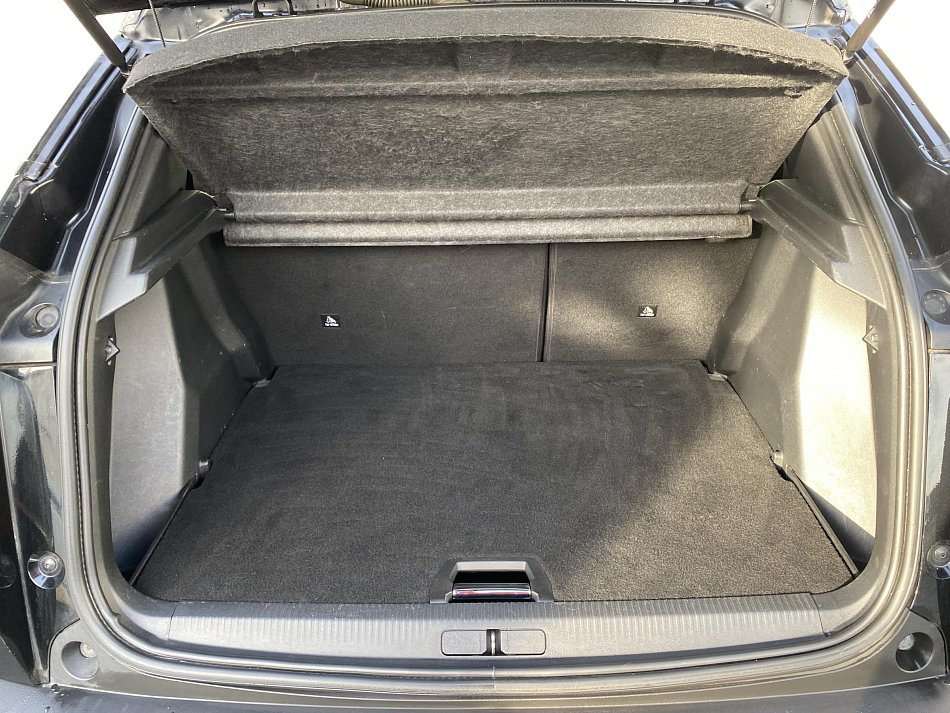 Peugeot 2008 1.2 PT GT Line