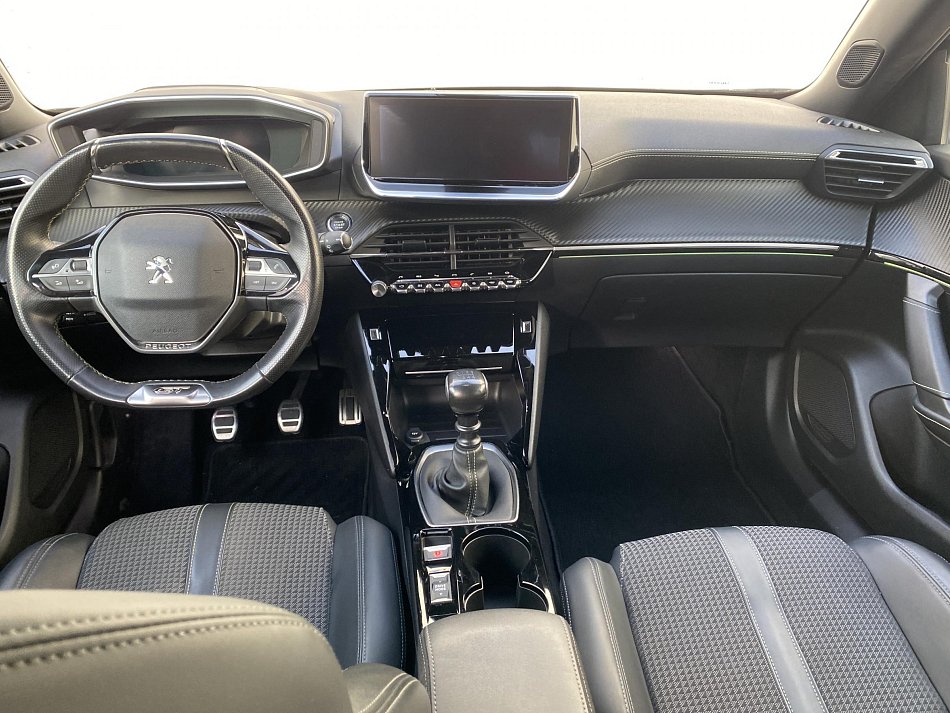 Peugeot 2008 1.2 PT GT Line