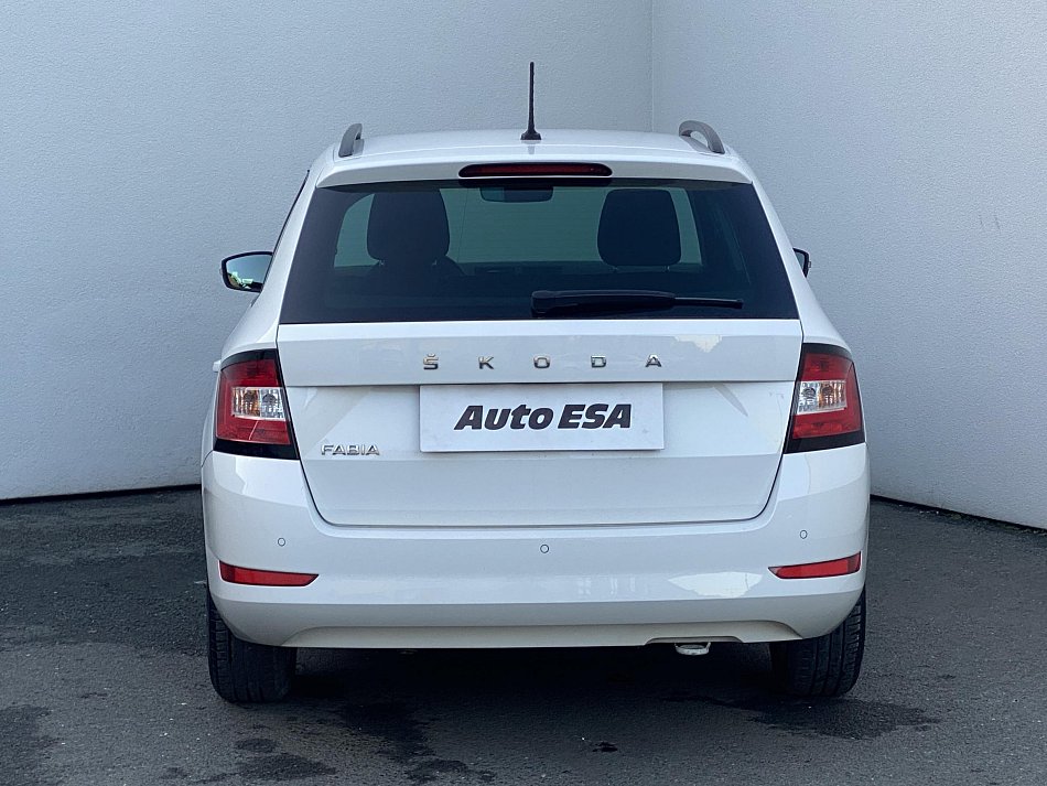 Škoda Fabia III 1.0 TSi Ambition