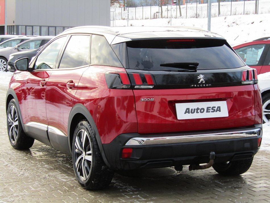 Peugeot 3008 1.2PT 