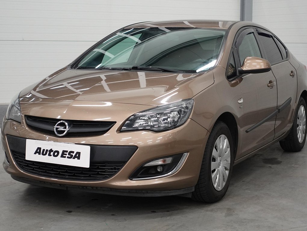 Opel Astra 1.4i 