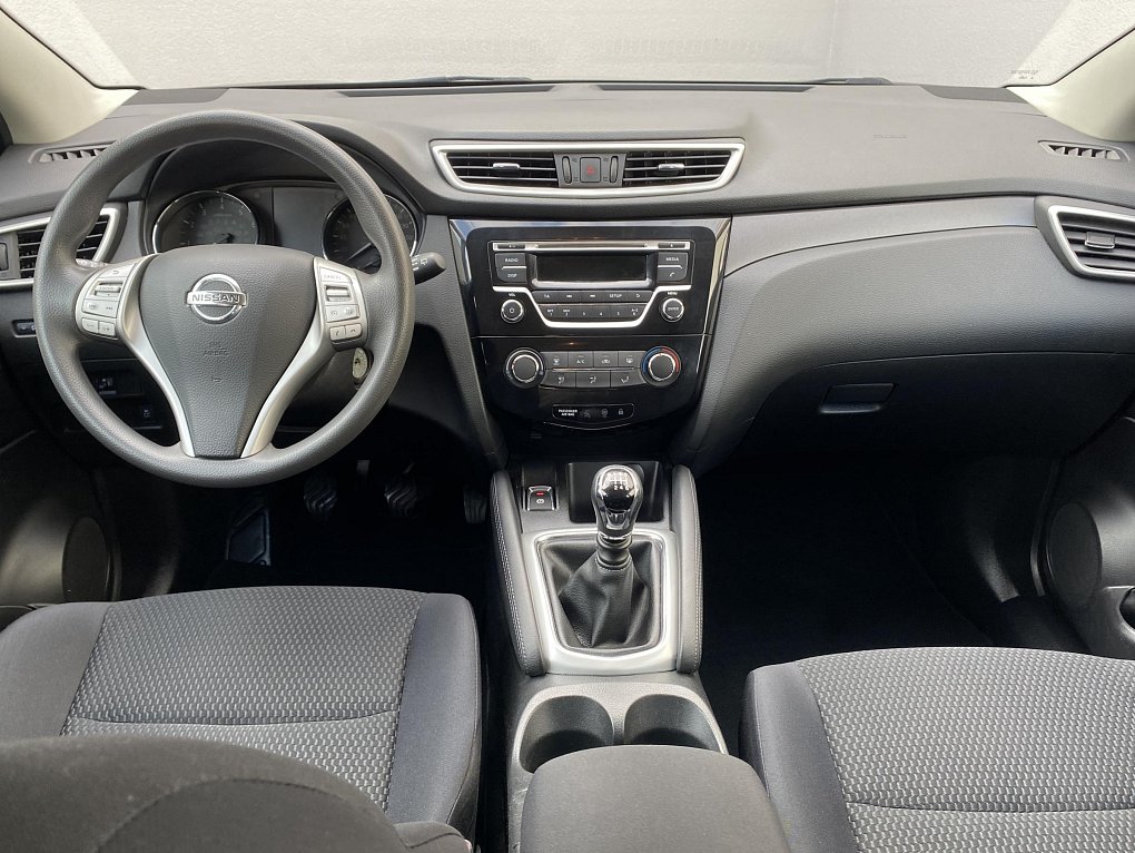 Nissan Qashqai 1.2i 