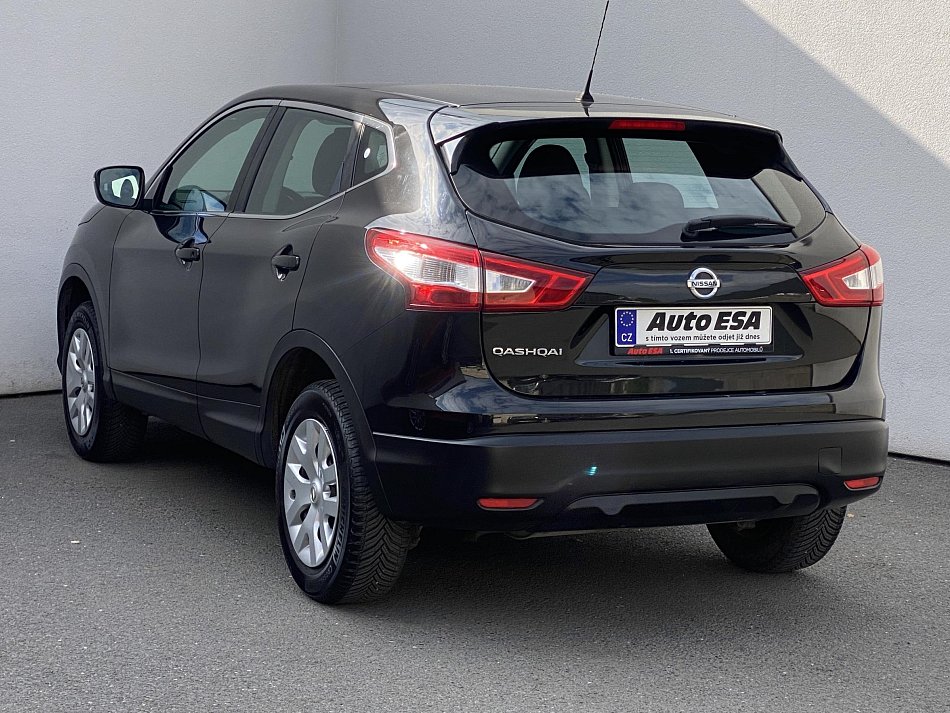 Nissan Qashqai 1.2i 