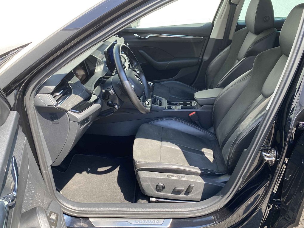 Škoda Octavia IV 1.5 TSi Style