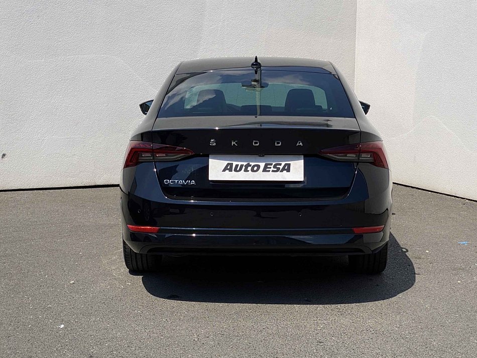 Škoda Octavia IV 1.5 TSi Style