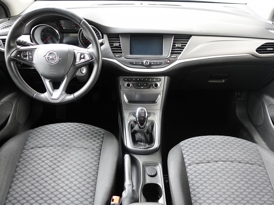 Opel Astra 1.4T 