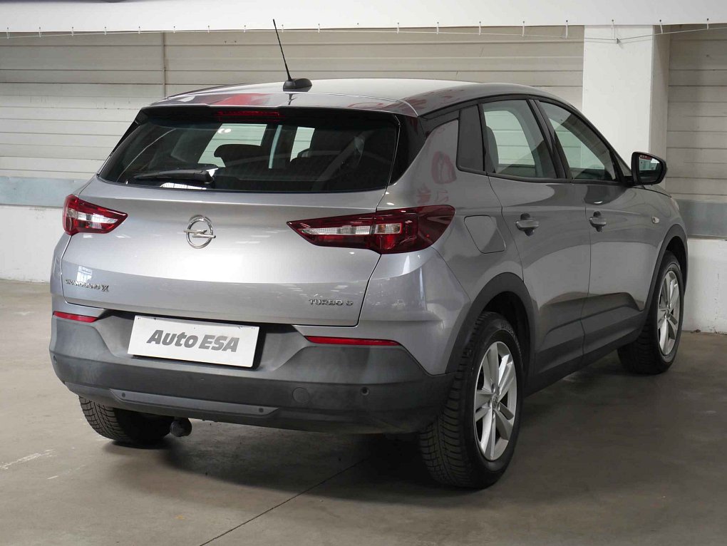 Opel Grandland X 1.6CDTi 