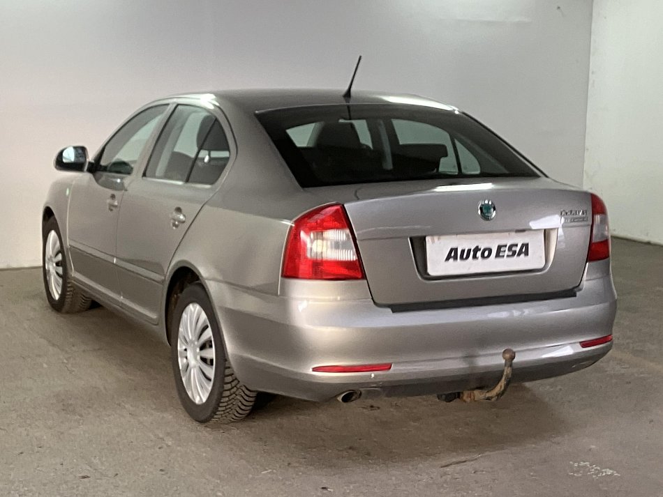Škoda Octavia II 1.6 TDi Ambiente