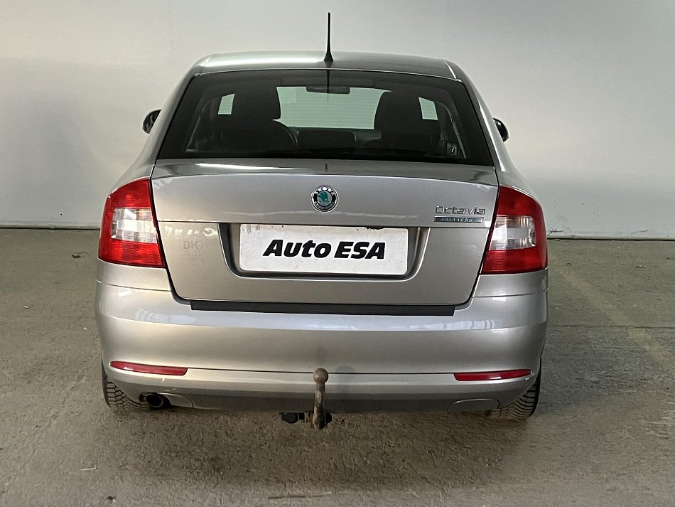 Škoda Octavia II 1.6 TDi Ambiente