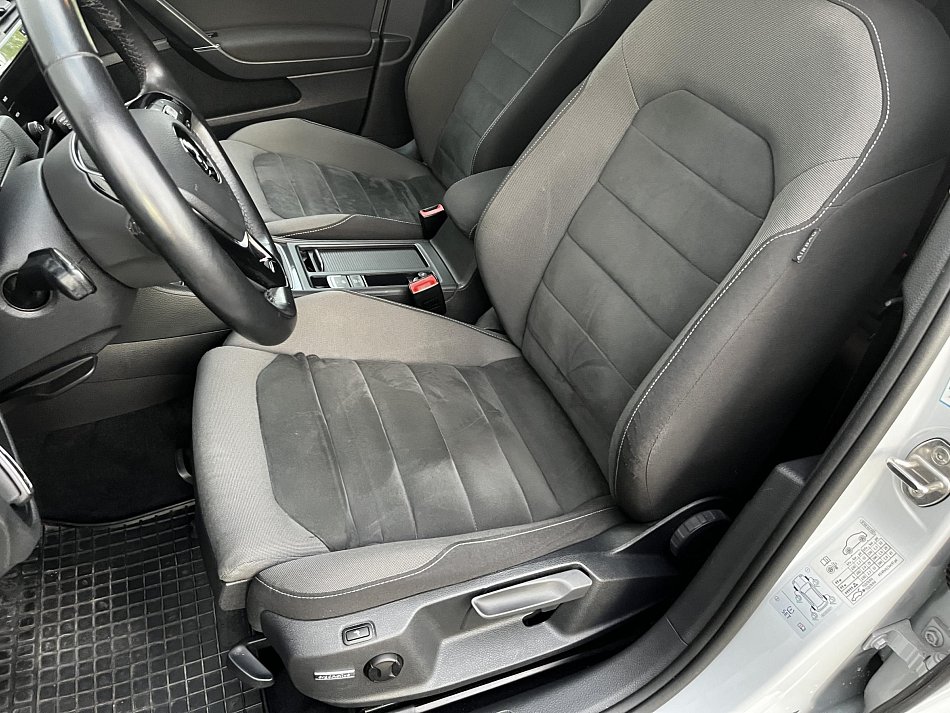 Volkswagen Golf 1.0 TSI Marathon