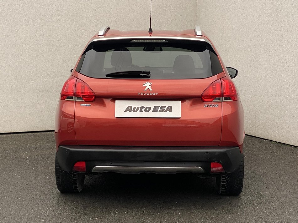 Peugeot 2008 1.6 HDi Féline Titane