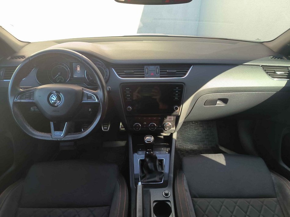 Škoda Octavia III 2.0 TSI RS