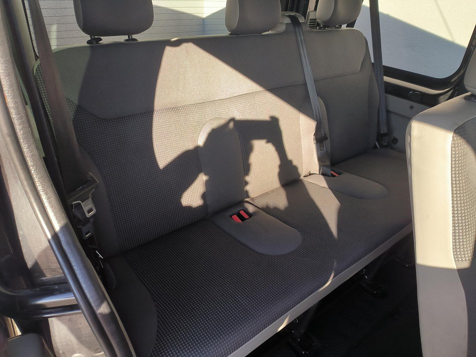 Opel Vivaro 2.0CDTi Edition 9míst