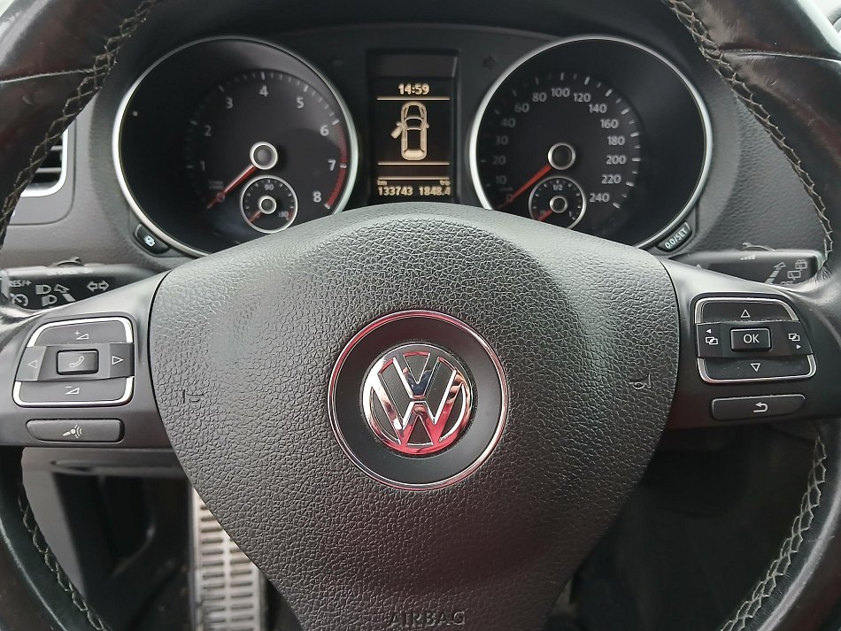 Volkswagen Golf 1.2 TSi 