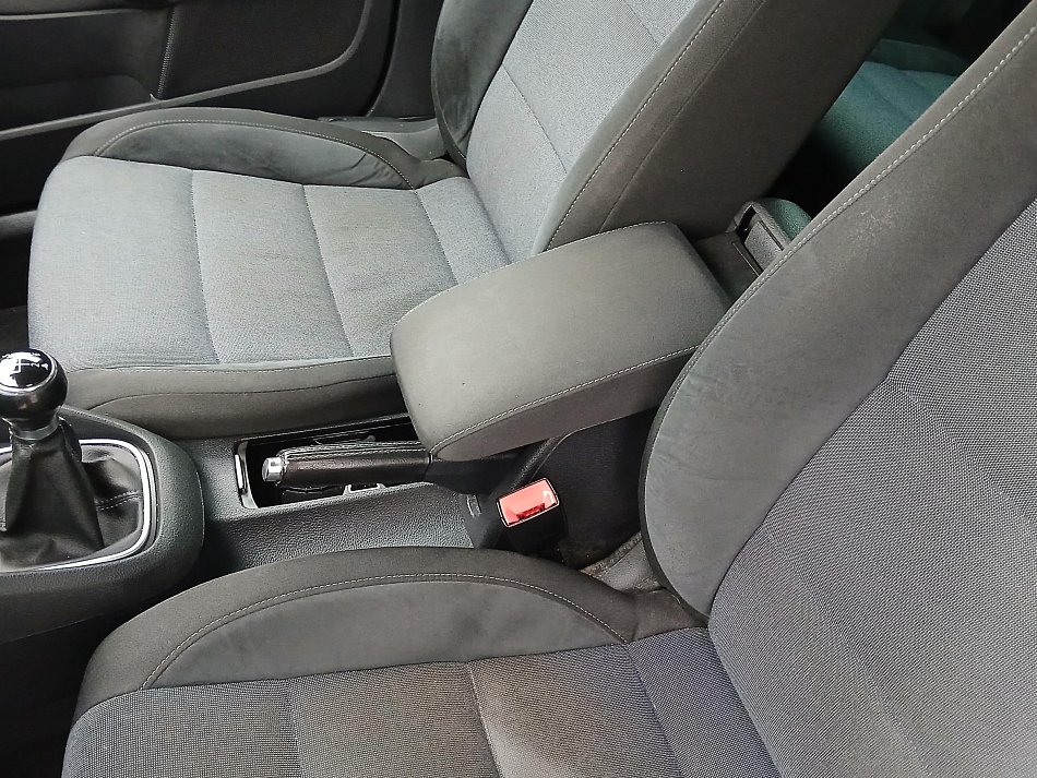 Volkswagen Golf 1.2 TSi 