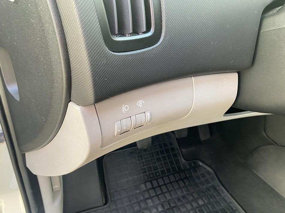 Kia Ceed 1.4 16V 