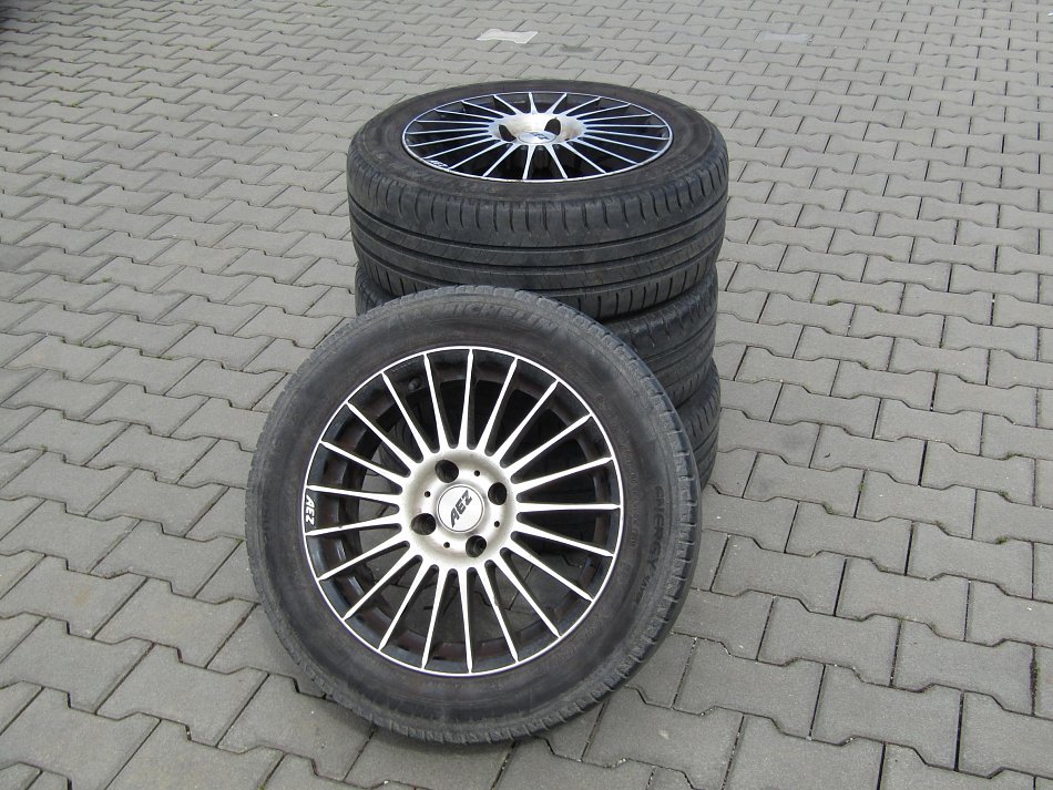 Citroën C4 1.2 PT 