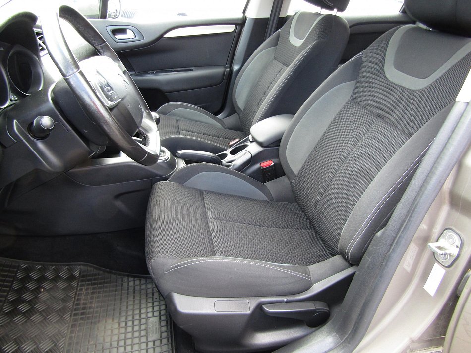 Citroën C4 1.2 PT 
