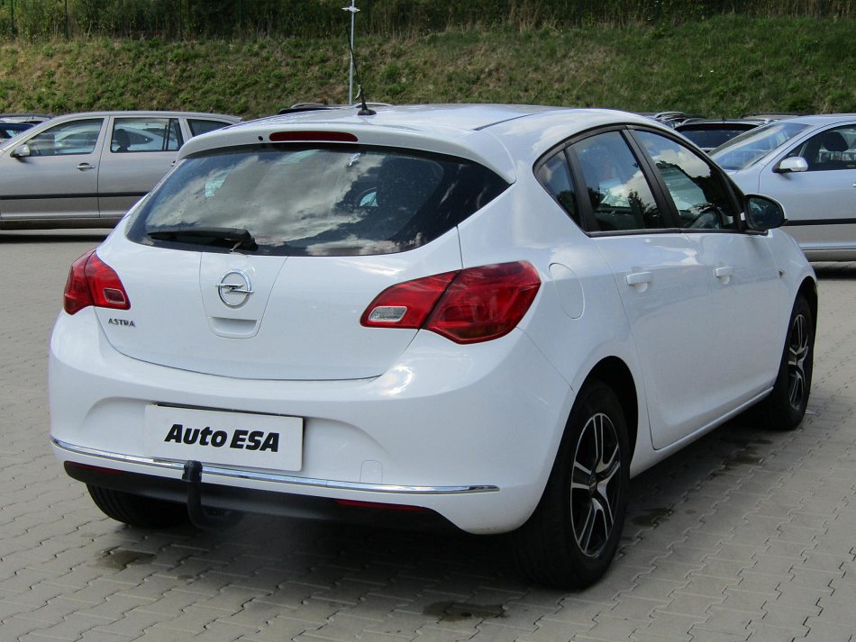Opel Astra 1.4T 
