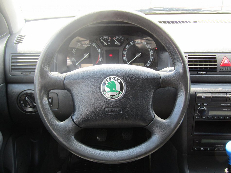 Škoda Octavia 2.0i 