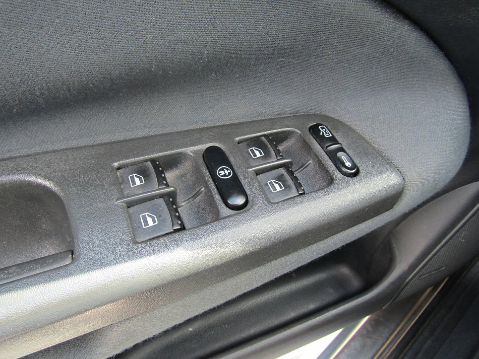 Škoda Octavia 2.0i 