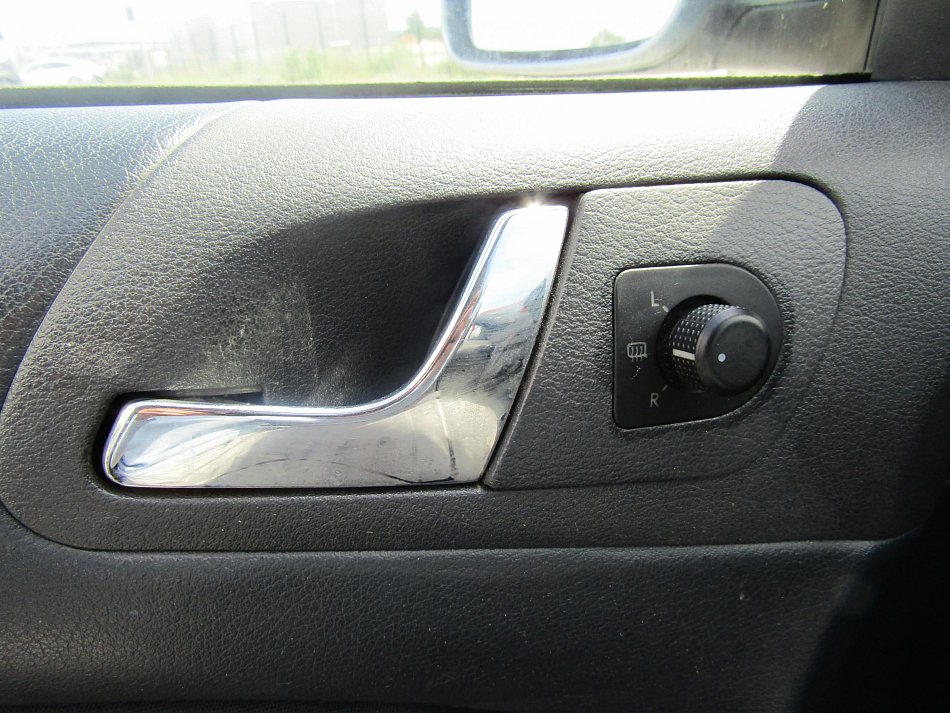Škoda Octavia 2.0i 