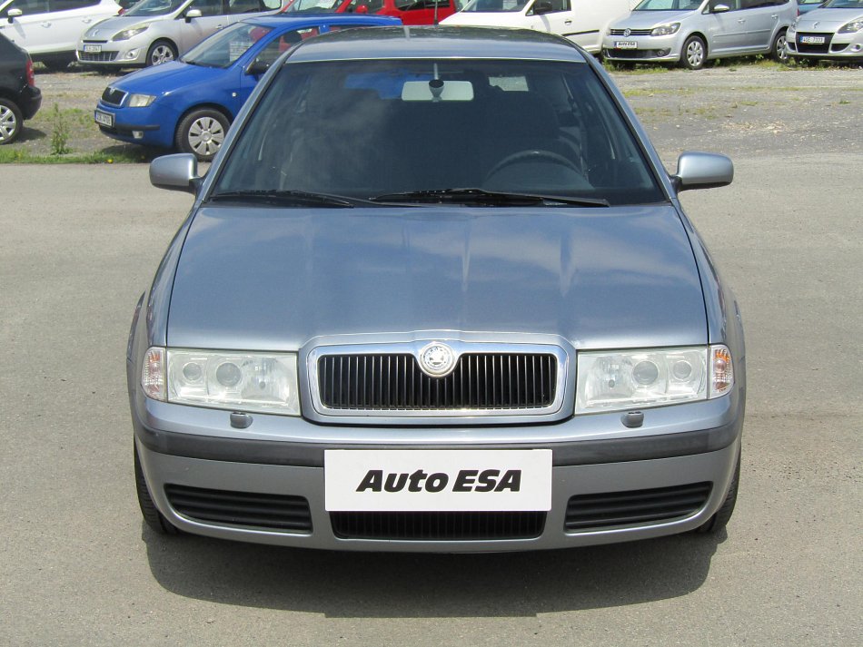 Škoda Octavia 2.0i 