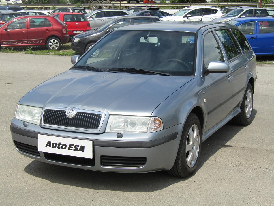 Škoda Octavia 2.0i 