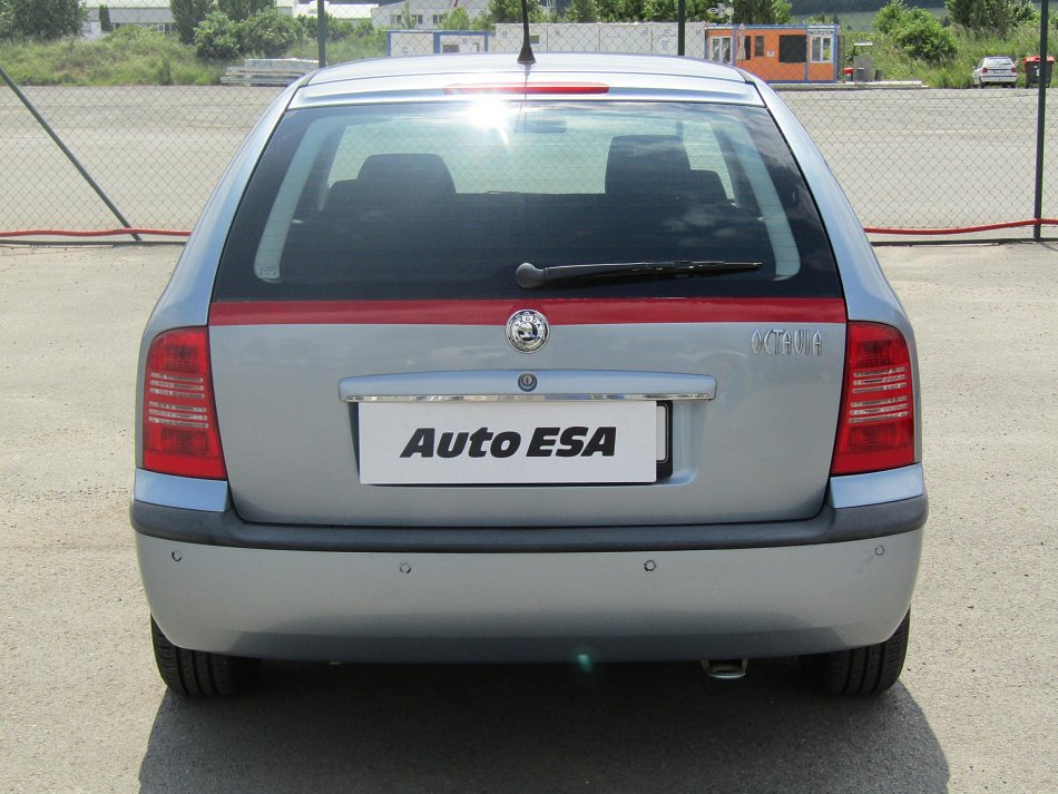 Škoda Octavia 2.0i 