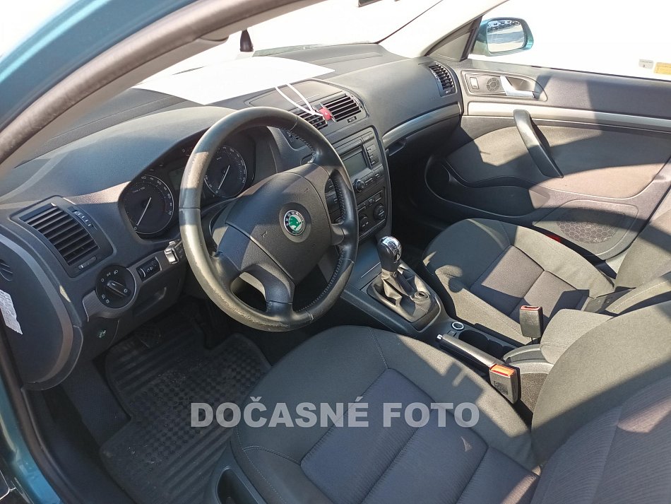 Škoda Octavia II 1.6i 