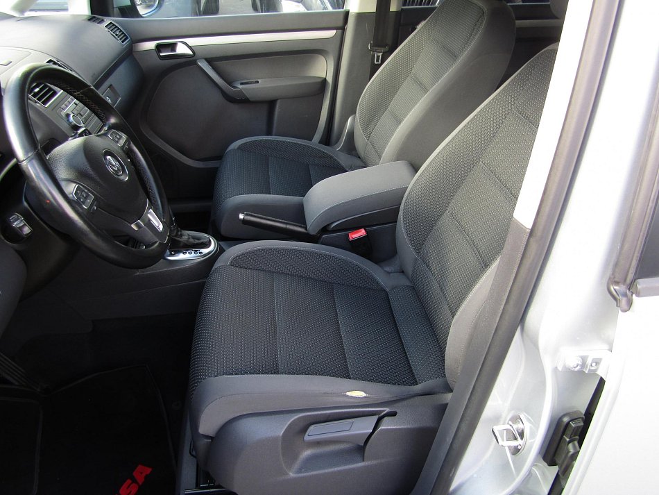 Volkswagen Touran 1.6 TDi Business