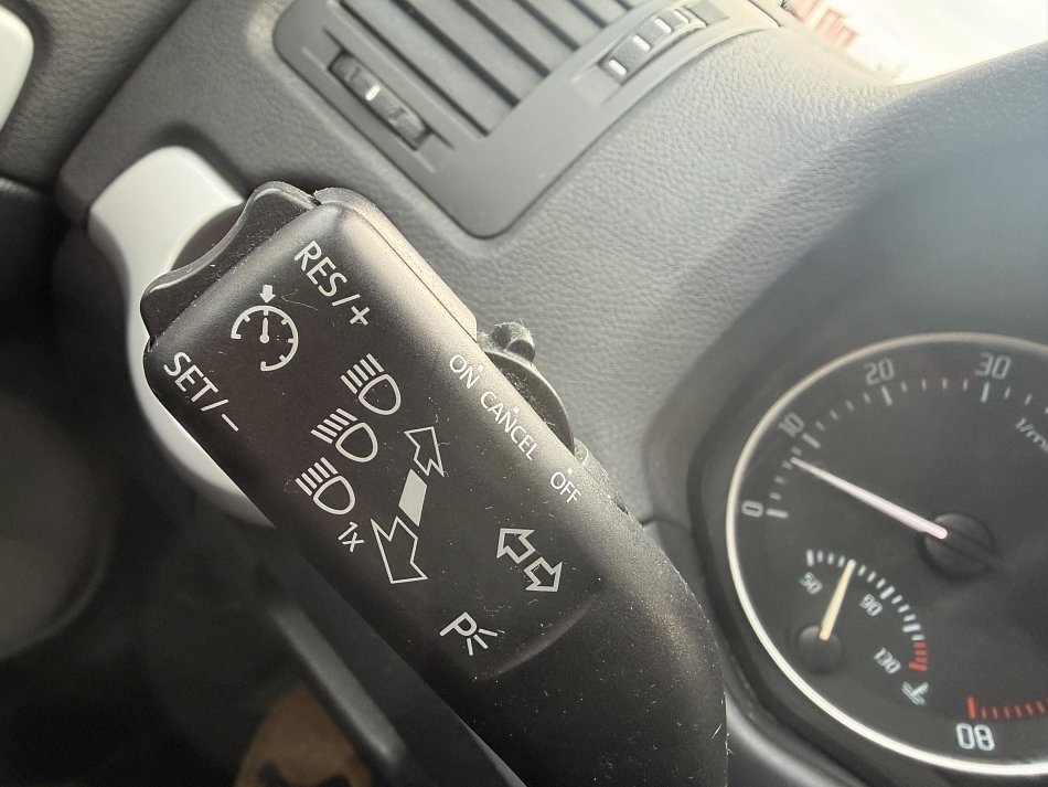 Škoda Octavia II 1.4 TSI Ambiente