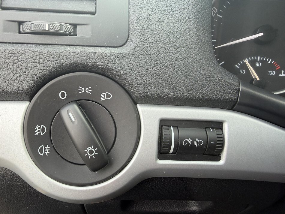 Škoda Octavia II 1.4 TSI Ambiente